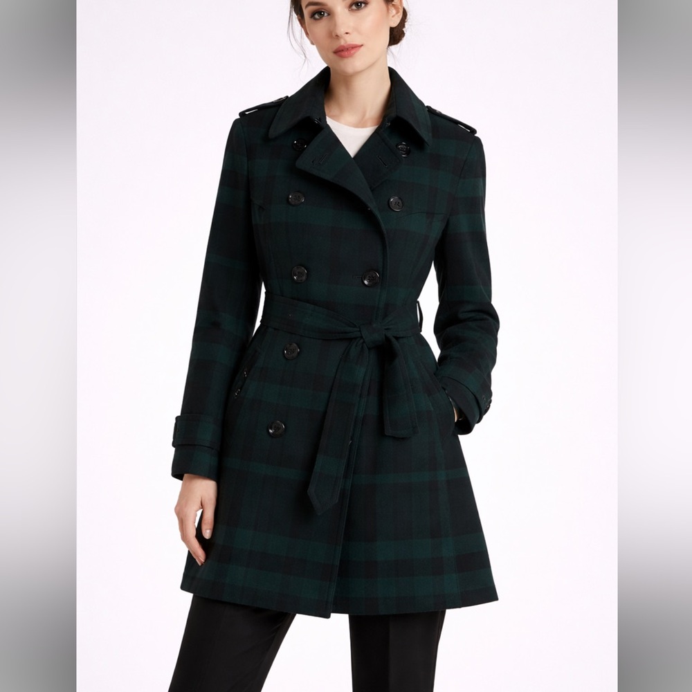 Burberry Women’s Green and Black‎ Checkered Plaid Wool jacket size 6